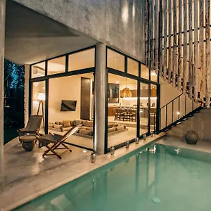 https://private-pool-jungle-boho-villa-soona-6b.tulum-hotels.net