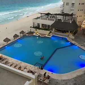 https://cancun-plaza-condo-apartment.quintano-roohotels.com
