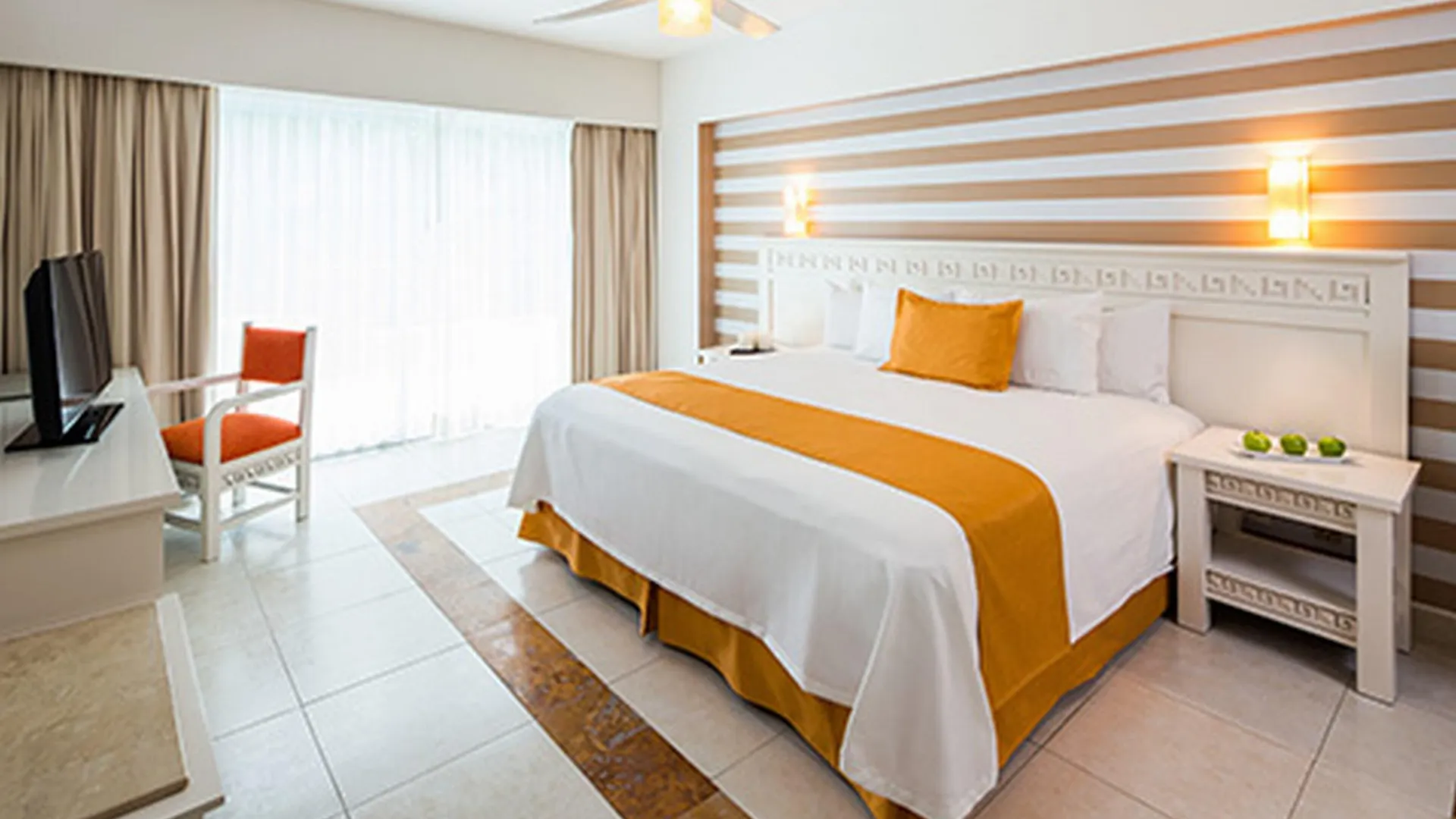 Bluebay Grand Esmeralda El Marlyn Azul Resort